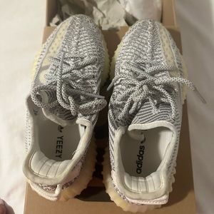 Yeezy Boost 350 v2 Originals Size 4
